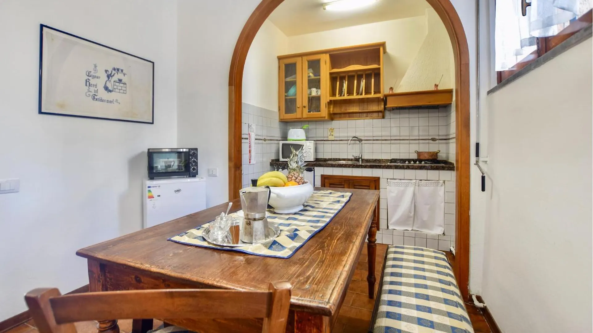 2 Bedroom Gorgeous Apartment In Lido Di Camaiore
